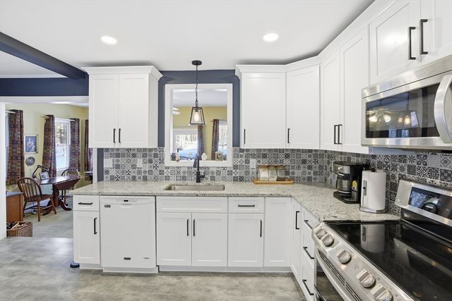 15 Gilson Road, Groton, MA 01450