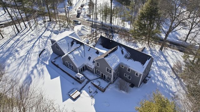 15 Gilson Road, Groton, MA 01450