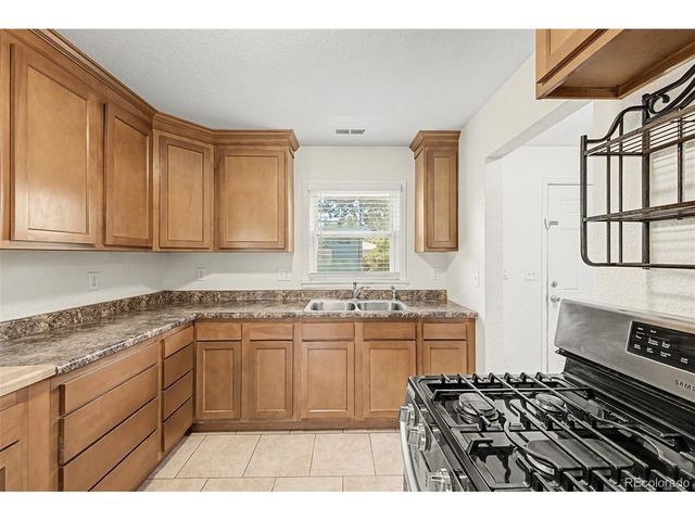 1343 Havana St, Aurora, CO 80010
