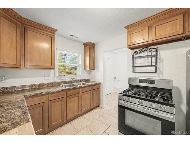 1343 Havana St, Aurora, CO 80010