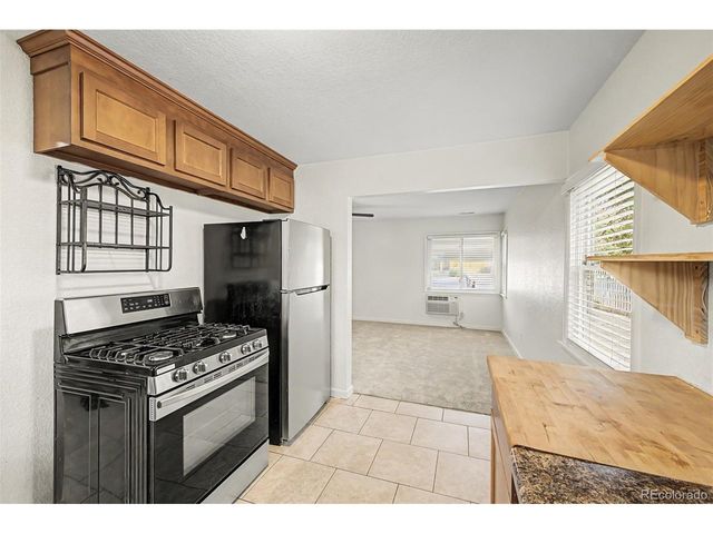 1343 Havana St, Aurora, CO 80010