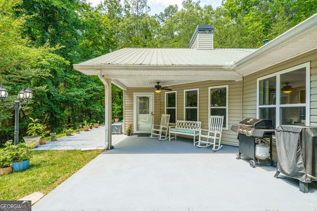 9121 Roy Road, Ellijay, GA 30536