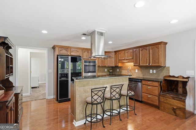 9121 Roy Road, Ellijay, GA 30536