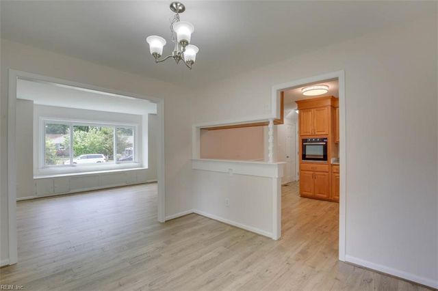 112 Tillerson DR, Newport News, VA 23602