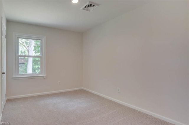 112 Tillerson DR, Newport News, VA 23602