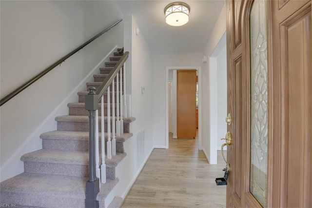 112 Tillerson DR, Newport News, VA 23602