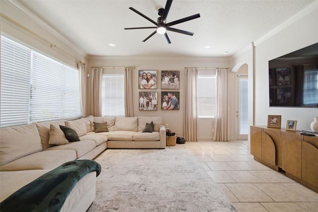 3220 AZURE SKY WAY, Wesley Chapel, FL 33544