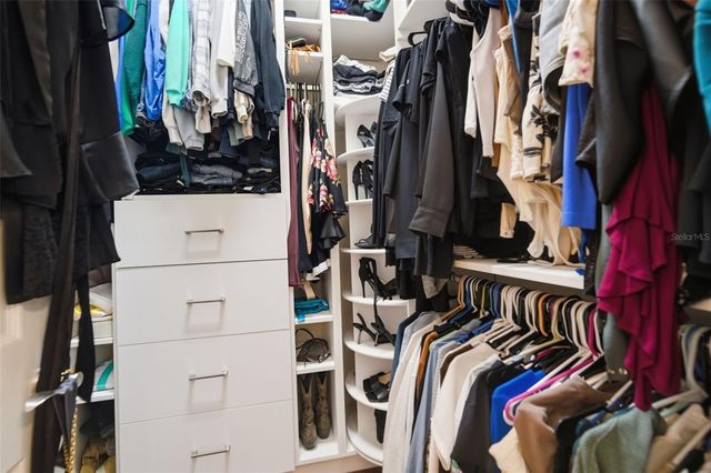 3220 AZURE SKY WAY, Wesley Chapel, FL 33544