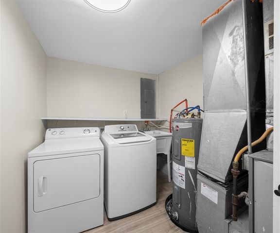 24108 Martinsville Road, Belleville, MI 48111