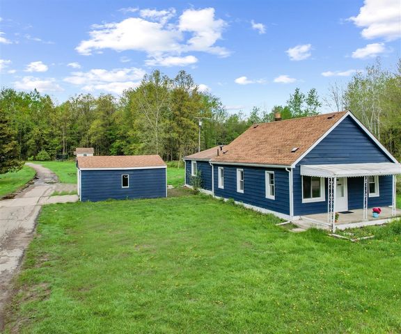 24108 Martinsville Road, Belleville, MI 48111