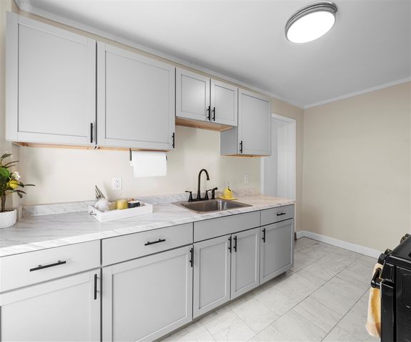 24108 Martinsville Road, Belleville, MI 48111