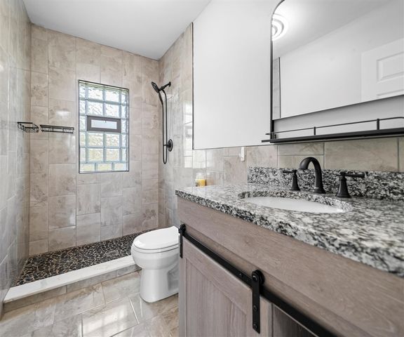 24108 Martinsville Road, Belleville, MI 48111