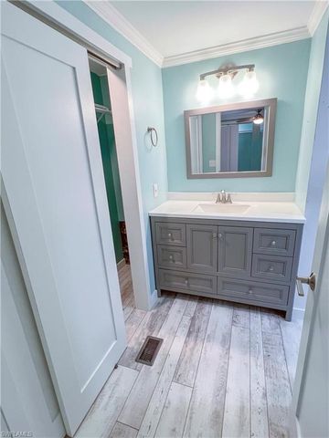 11291 Bougainvillea LN, Fort Myers Beach, FL 33931