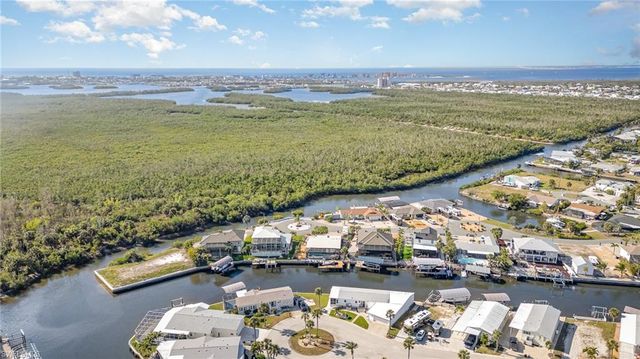 11291 Bougainvillea LN, Fort Myers Beach, FL 33931