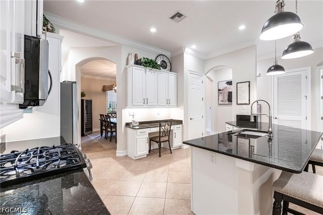 3971 Otter Bend CIR, Fort Myers, FL 33905