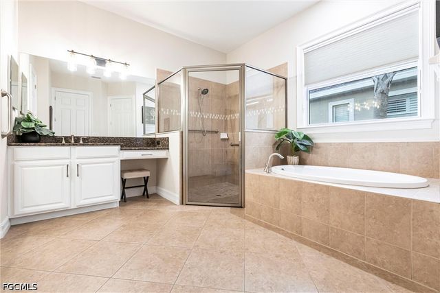 3971 Otter Bend CIR, Fort Myers, FL 33905