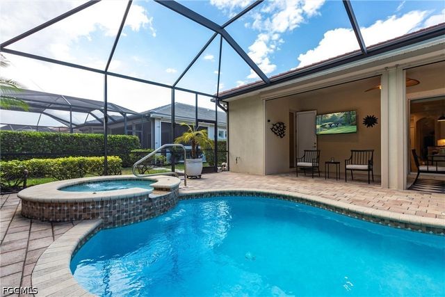 3971 Otter Bend CIR, Fort Myers, FL 33905