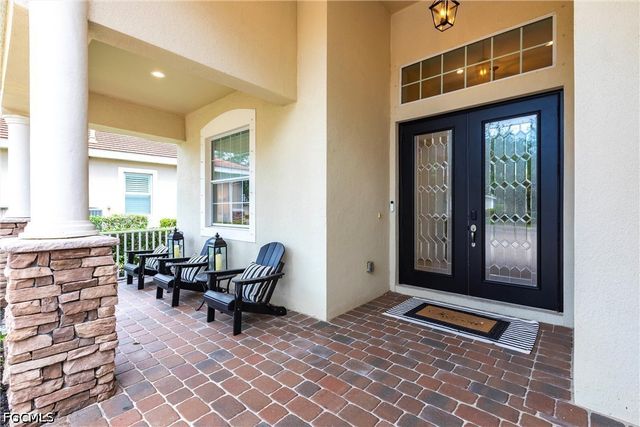 3971 Otter Bend CIR, Fort Myers, FL 33905
