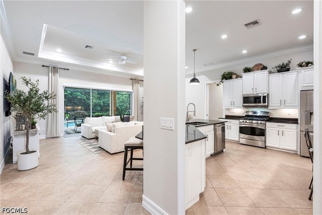3971 Otter Bend CIR, Fort Myers, FL 33905
