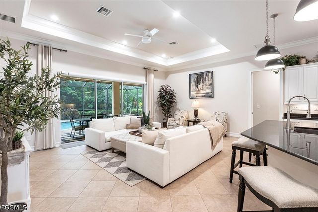 3971 Otter Bend CIR, Fort Myers, FL 33905