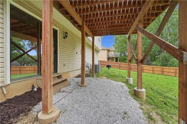 12113 W 48th Terrace, Shawnee, KS 66216