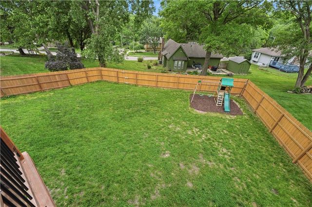 12113 W 48th Terrace, Shawnee, KS 66216