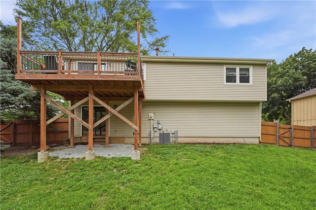 12113 W 48th Terrace, Shawnee, KS 66216