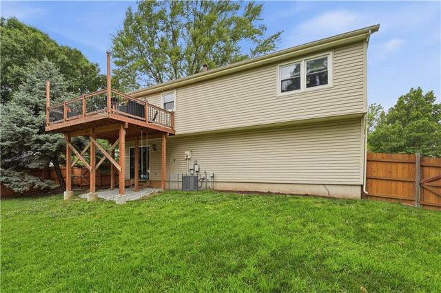 12113 W 48th Terrace, Shawnee, KS 66216