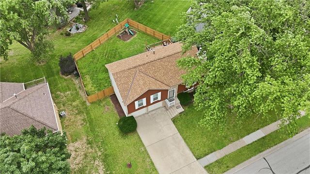 12113 W 48th Terrace, Shawnee, KS 66216