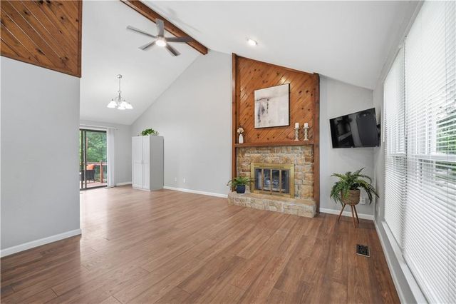 12113 W 48th Terrace, Shawnee, KS 66216