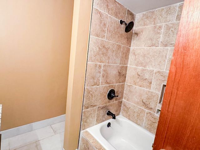 13305 Pickerington Road, Pickerington, OH 43147