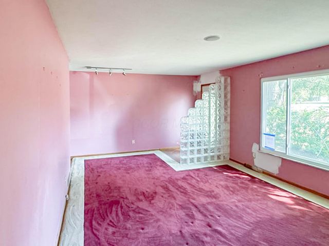 13305 Pickerington Road, Pickerington, OH 43147