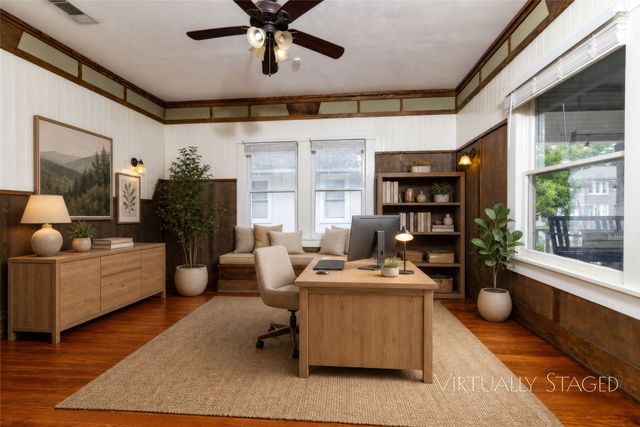 2107 College Avenue, Fort Worth, TX 76110