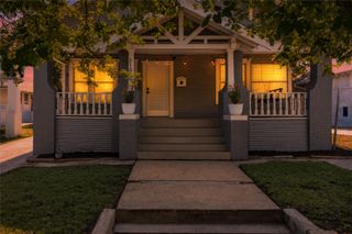 2107 College Avenue, Fort Worth, TX 76110