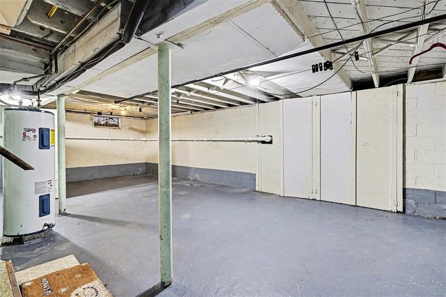 270 Helmar Court, Benton Harbor, MI 49022