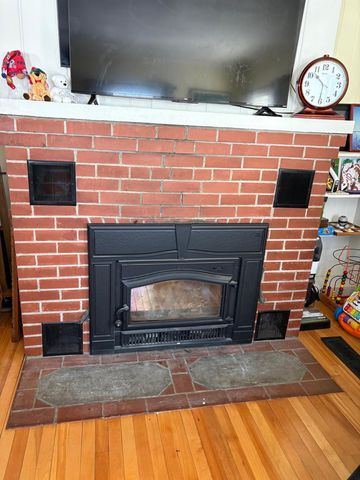 391 Water Street, Keene, NH 03431