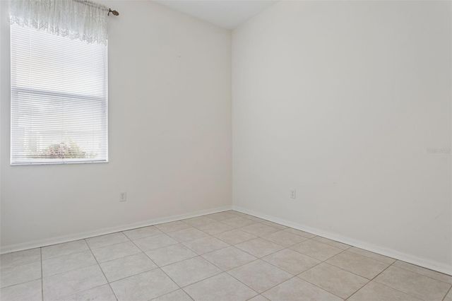 5246 BRADDOCK DRIVE, Zephyrhills, FL 33541