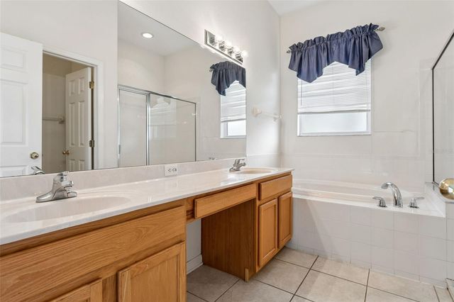 5246 BRADDOCK DRIVE, Zephyrhills, FL 33541