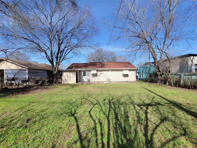 12422 Mylla Street, Houston, TX 77015