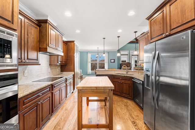 495 Annandale Drive, Clarkesville, GA 30523