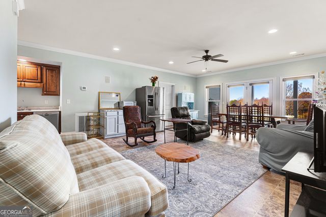 495 Annandale Drive, Clarkesville, GA 30523