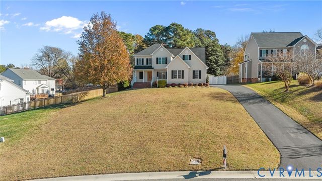 8124 Castle Grove Dr, Mechanicsville, VA 23111