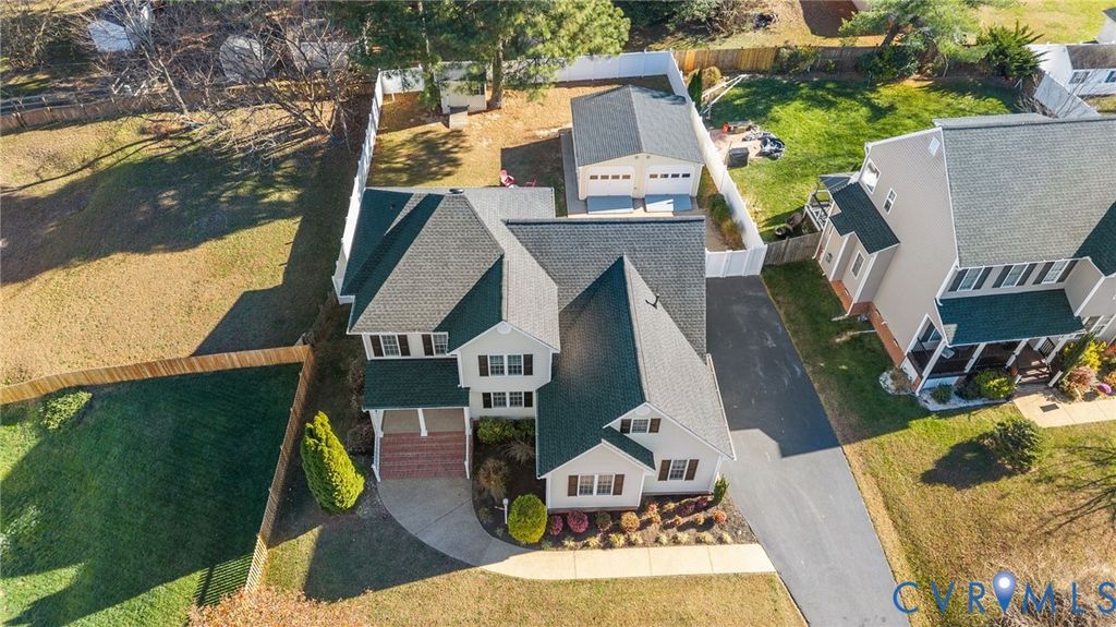 8124 Castle Grove Dr, Mechanicsville, VA 23111