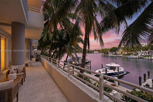 5970 Indian Creek Dr 207 207, Miami Beach, FL 33140
