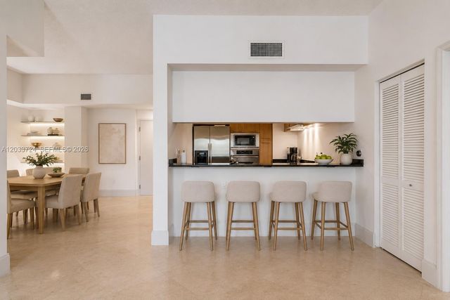 5970 Indian Creek Dr 207 207, Miami Beach, FL 33140