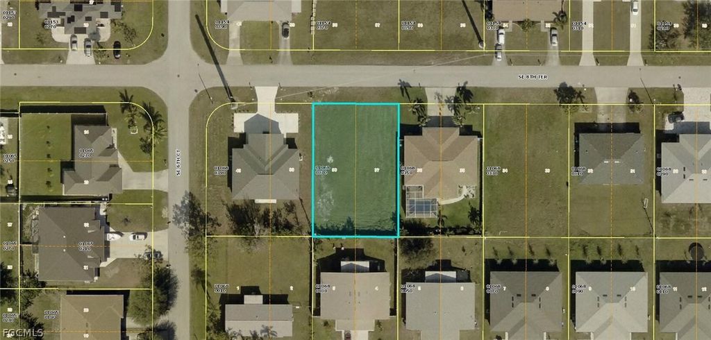 606 SE 8th TER, Cape Coral, FL 33990