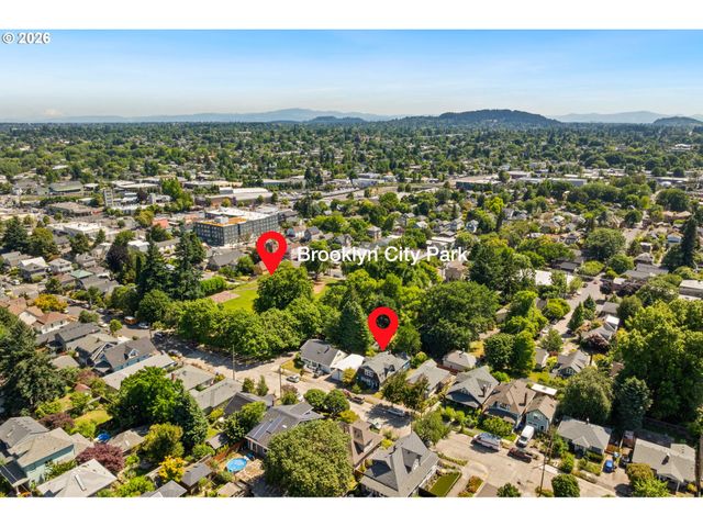 3424 Se 10TH Ave, Portland, OR 97202