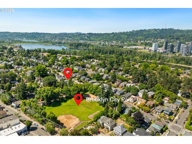 3424 Se 10TH Ave, Portland, OR 97202
