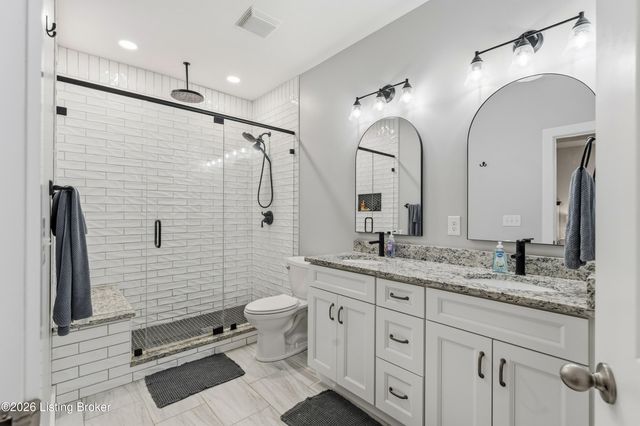 166 Creekstone Dr, Radcliff, KY 40160