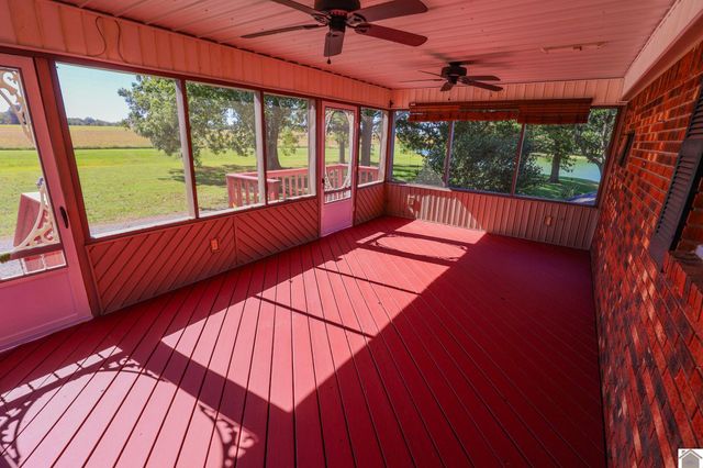 1431 County Road 1004, Bardwell, KY 42023